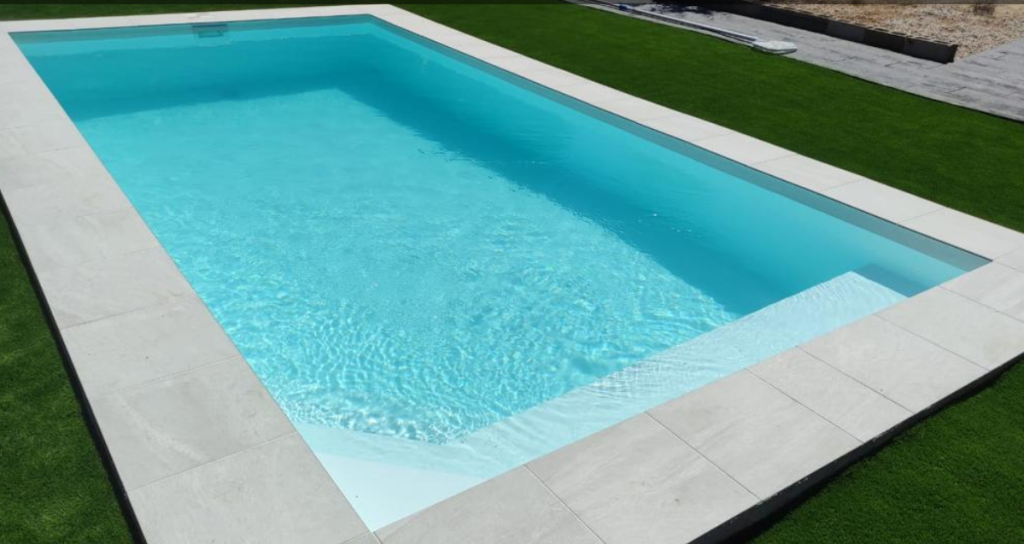 Swimming Pool with the PVC Membrane