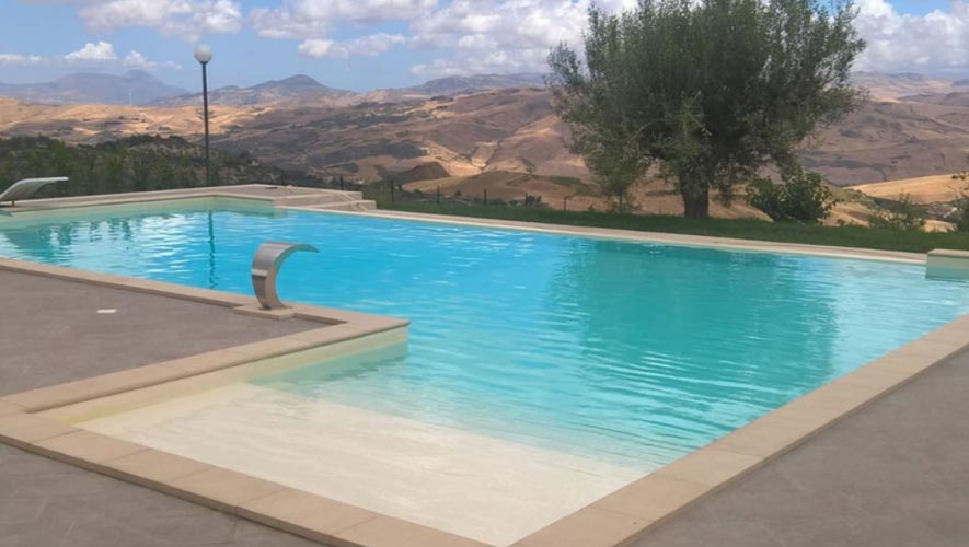 Example-of-a-well-maintained-pool Example of a Well-Maintained Pool