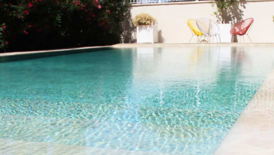 Sakko-Pool-construction-company-one-more-example-of-the-pool-with-thick-pool-liner