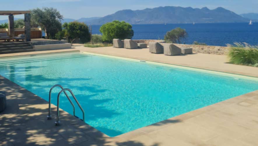 Ready-to-use Pool with Thick Cefil 60-mil Pool Liner